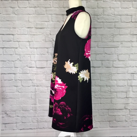 Tiana B. floral choker keyhole neck shift dress - Picture 2 of 7